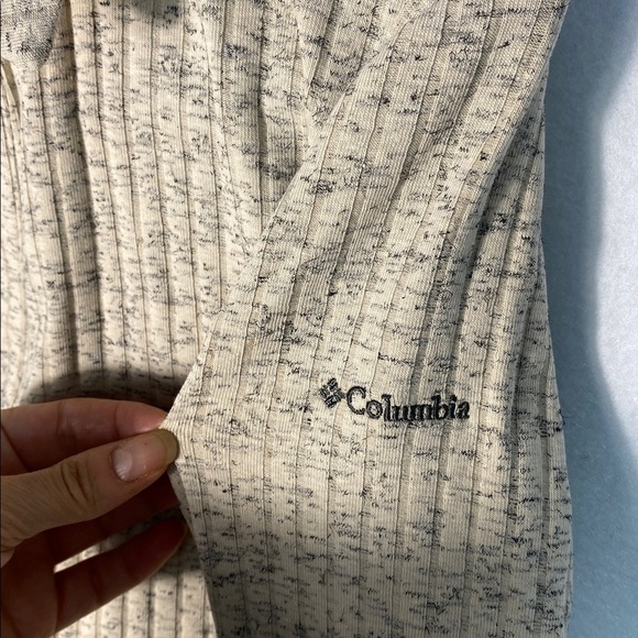 Columbia Women's Brea Falls Collared Long Sleeve Shirt size small - Picture 3 of 15